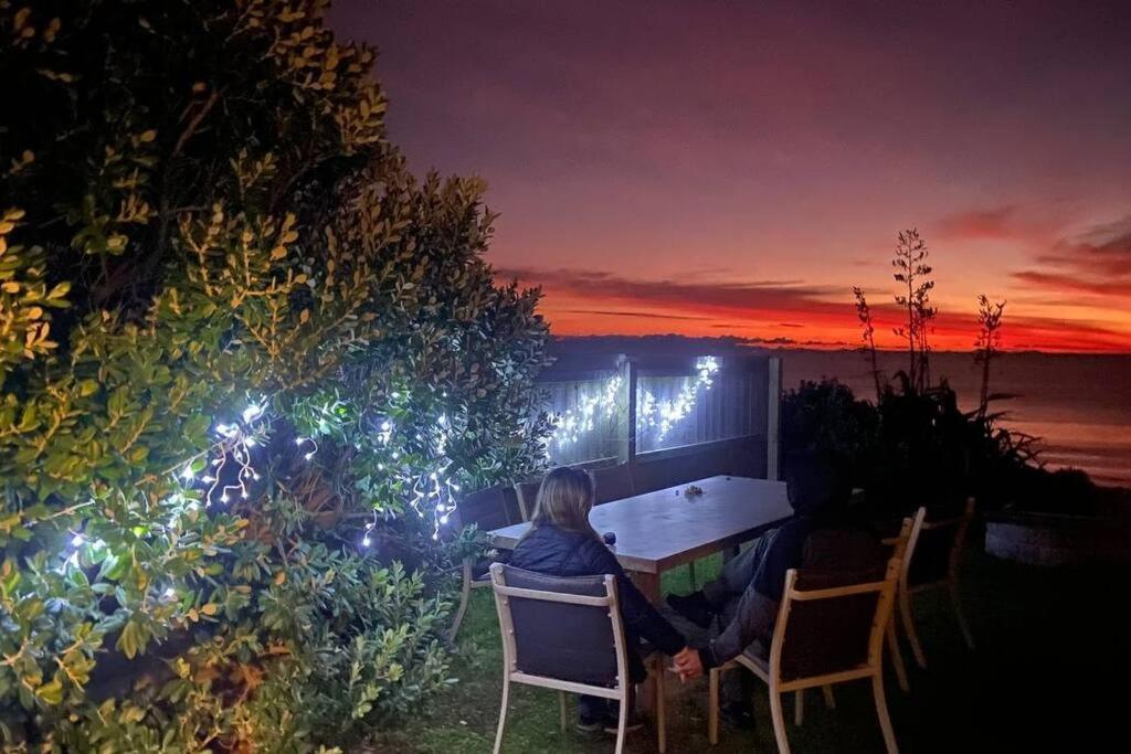 Beachfront Bliss Paraparaumu Esterno foto