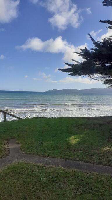 Beachfront Bliss Paraparaumu Esterno foto