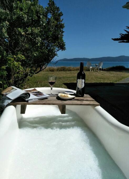 Beachfront Bliss Paraparaumu Esterno foto