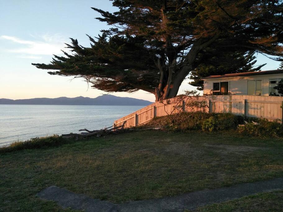 Beachfront Bliss Paraparaumu Esterno foto